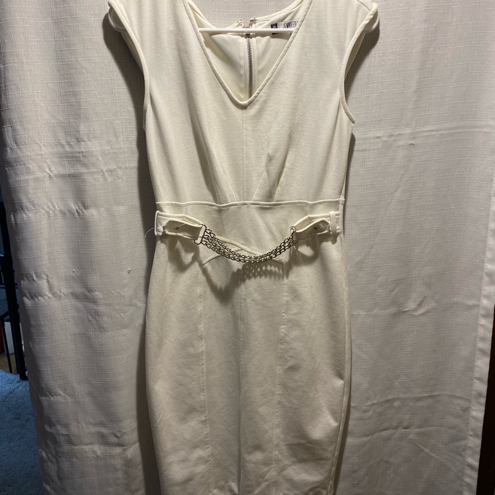 White Jennifer Lopez dress